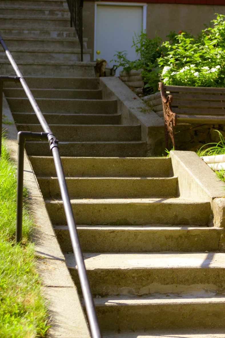 The front steps of a Coolidge Road home. August 05, 2015.